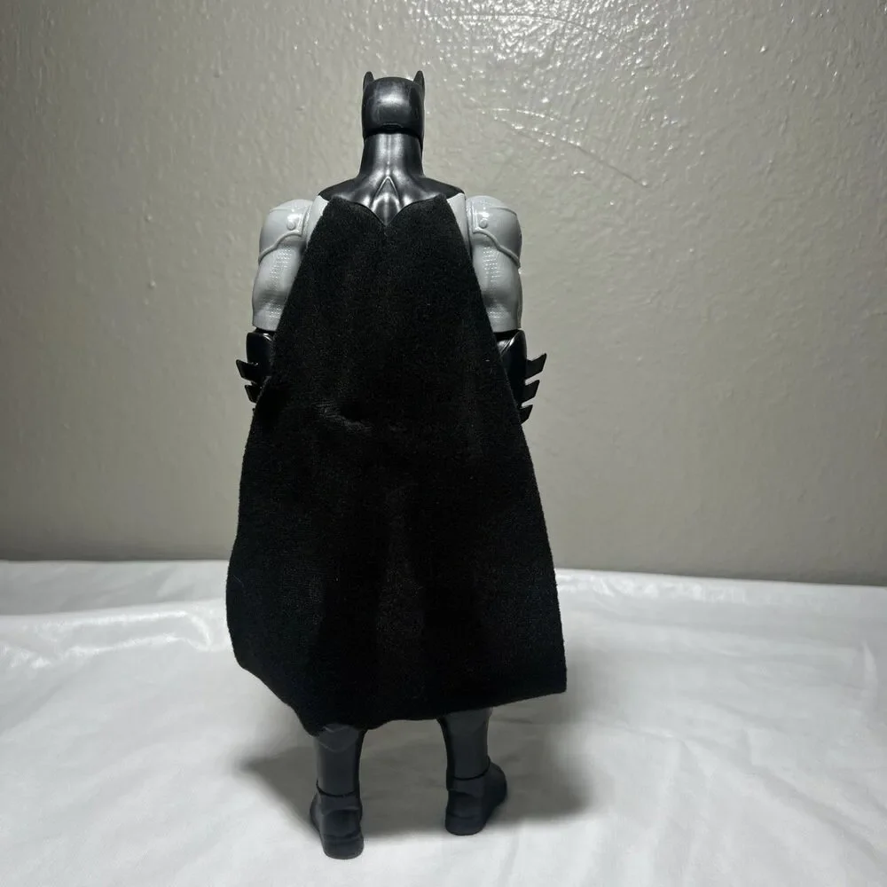 Batman DC Comics Mattel 2018 ✅Poseable Action Figure True Moves Articulated 12